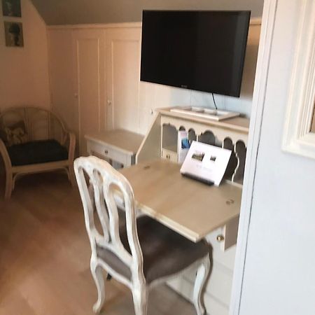Les Chaumieres Du Pays D'Auge Bed & Breakfast Le Breuil-en-Auge Bagian luar foto