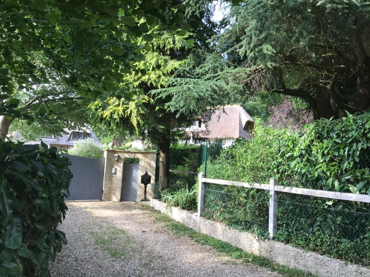 Les Chaumieres Du Pays D'Auge Bed & Breakfast Le Breuil-en-Auge Bagian luar foto